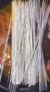 Make Tomato egg noodles step 5