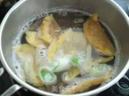 Make Soup from the sea cucumber step 4