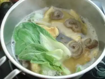 Make Soup from the sea cucumber step 6