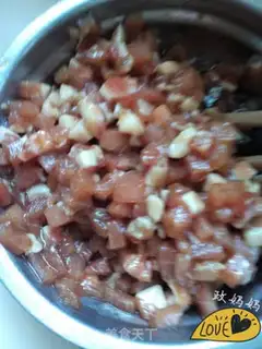 Make Three shrimp dumplings step 1