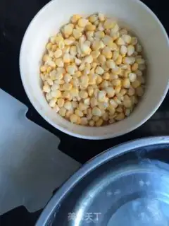 Make Fresh corn juice step 1
