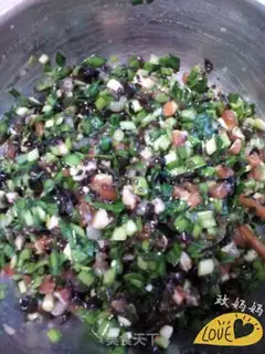 Make Three shrimp dumplings step 5
