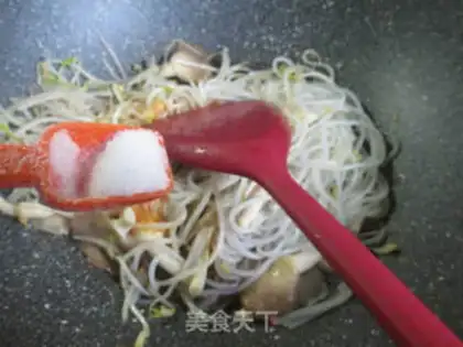 Make Soo-jeong-goo green bean sprouts step 4