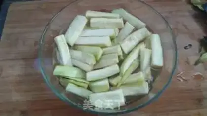 Make Sugar and eggplant step 1