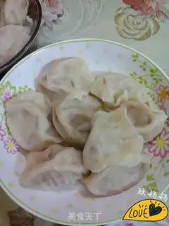 Make Three shrimp dumplings step 10