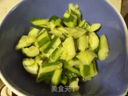 Make The cucumbers step 0