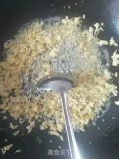 Make cucumber-mucked eggs step 4