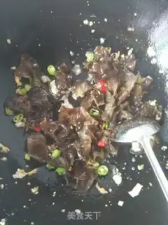 Make cucumber-mucked eggs step 6