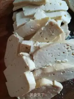 Make Cucumber tofu step 1