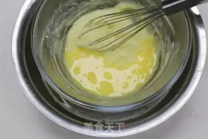 Make An apple tower with four layers of taste step 6