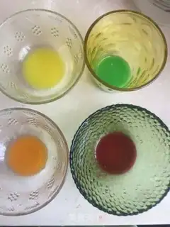 Make Five-colour toast step 1