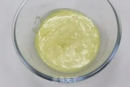Make An apple tower with four layers of taste step 7