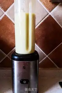 Make Banana butter cream shake step 3