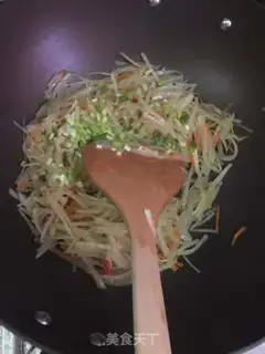 Make Spicy potatoes step 9