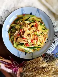 Make Chicken silk cucumber step 8