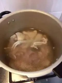 Make Pig belly chicken soup step 4