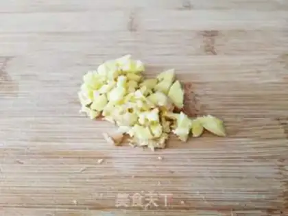 Make The garlic dry beans step 2