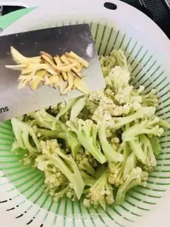 Make Clean up the organic vegetables step 0