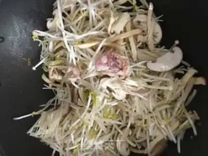 Make Chicken noodle soup step 3