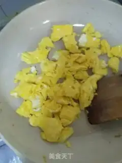 Make Autumn fried eggs step 5