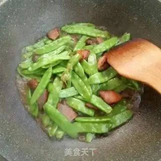 Make Dutch beans step 6