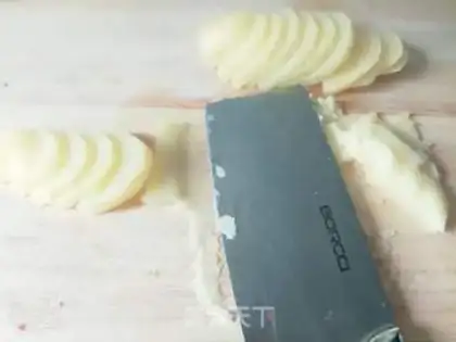 Make Creative ash mashed potatoes step 2