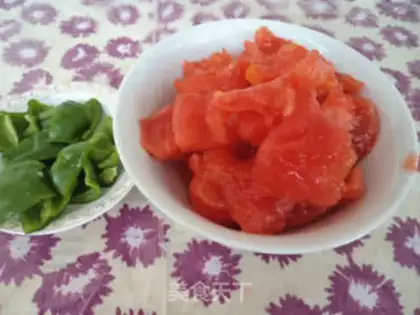Make Tomato and cabbage step 1