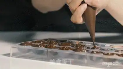 Make Star chocolate step 9