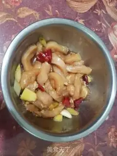Make Spicy chicken and rice step 2