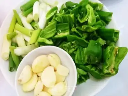 Make Cheese and pepper step 1