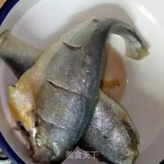 Make Jealousy yellowfish step 1