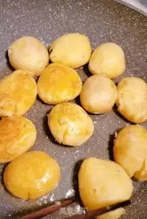 Make Spicy little potatoes step 4