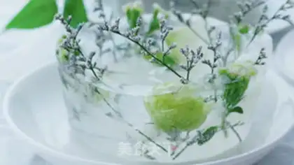Make A flower ice bowl step 6