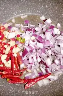 Make Spicy little potatoes step 6
