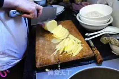 Make Fried potatoes step 0