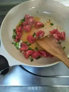Make Potato pepper fried eggs step 5