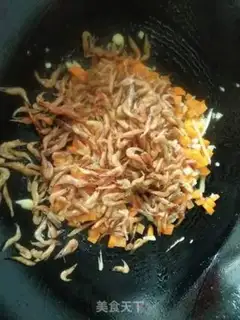 Make Carrot, dry shrimp step 7