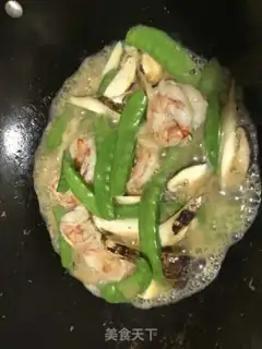 Make Dutch soy-fried shrimp step 6