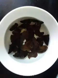 Make Black-eared potato chips step 0