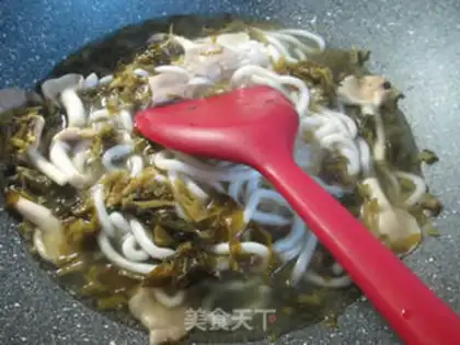 Make Soo-jeong-goo-poo-poo step 3