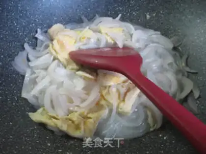 Make Duck egg onion fried rice powder step 5