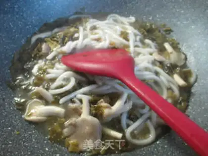 Make Soo-jeong-goo-poo-poo step 5