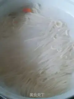 Make Shrimp noodles step 11