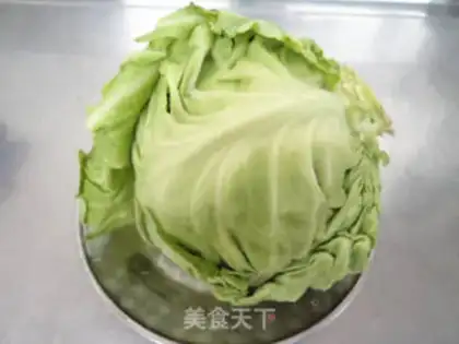 Make Mulberry pork dumplings step 2