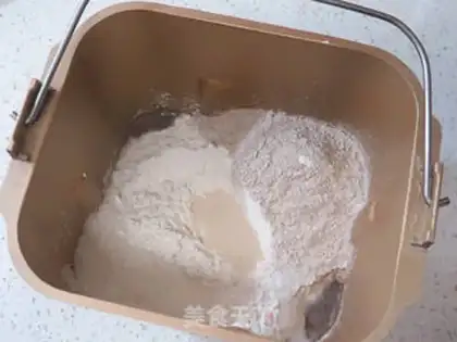 Make Cinnamon and black bread step 2