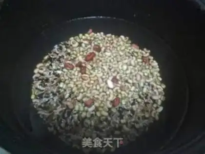 Make Poppy soup step 1