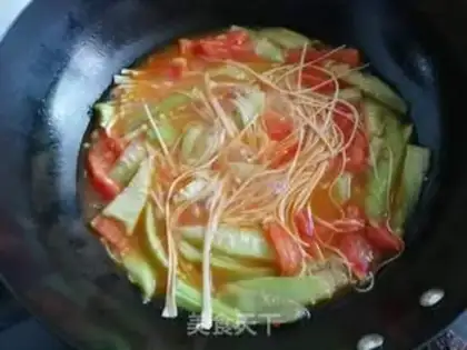 Make Tomato melon noodles step 4