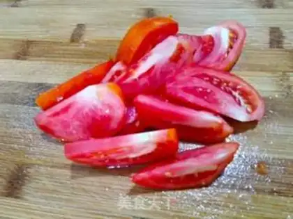 Make Tomato cucumber pork soup step 3