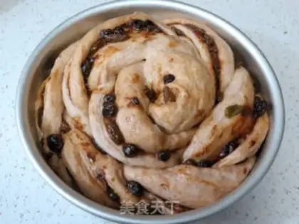 Make Cinnamon and black bread step 16