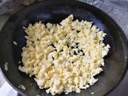 Make An egg box of celery step 3
